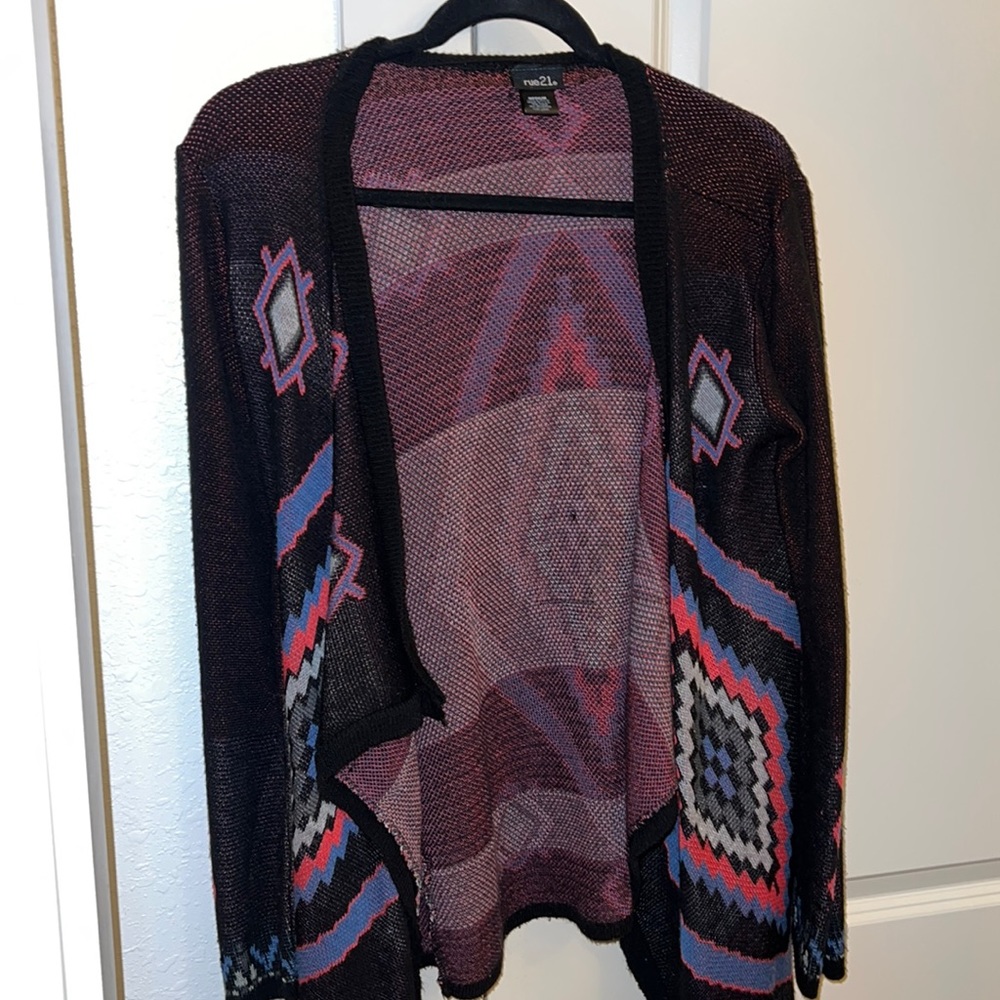 Light Rue 21 cardigan. Gentle condition